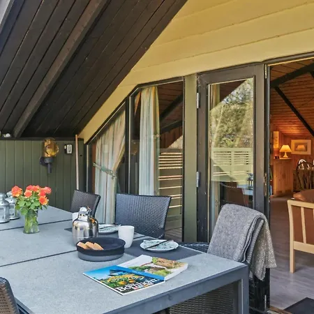 Ajla - 500m From The Sea By Interhome
